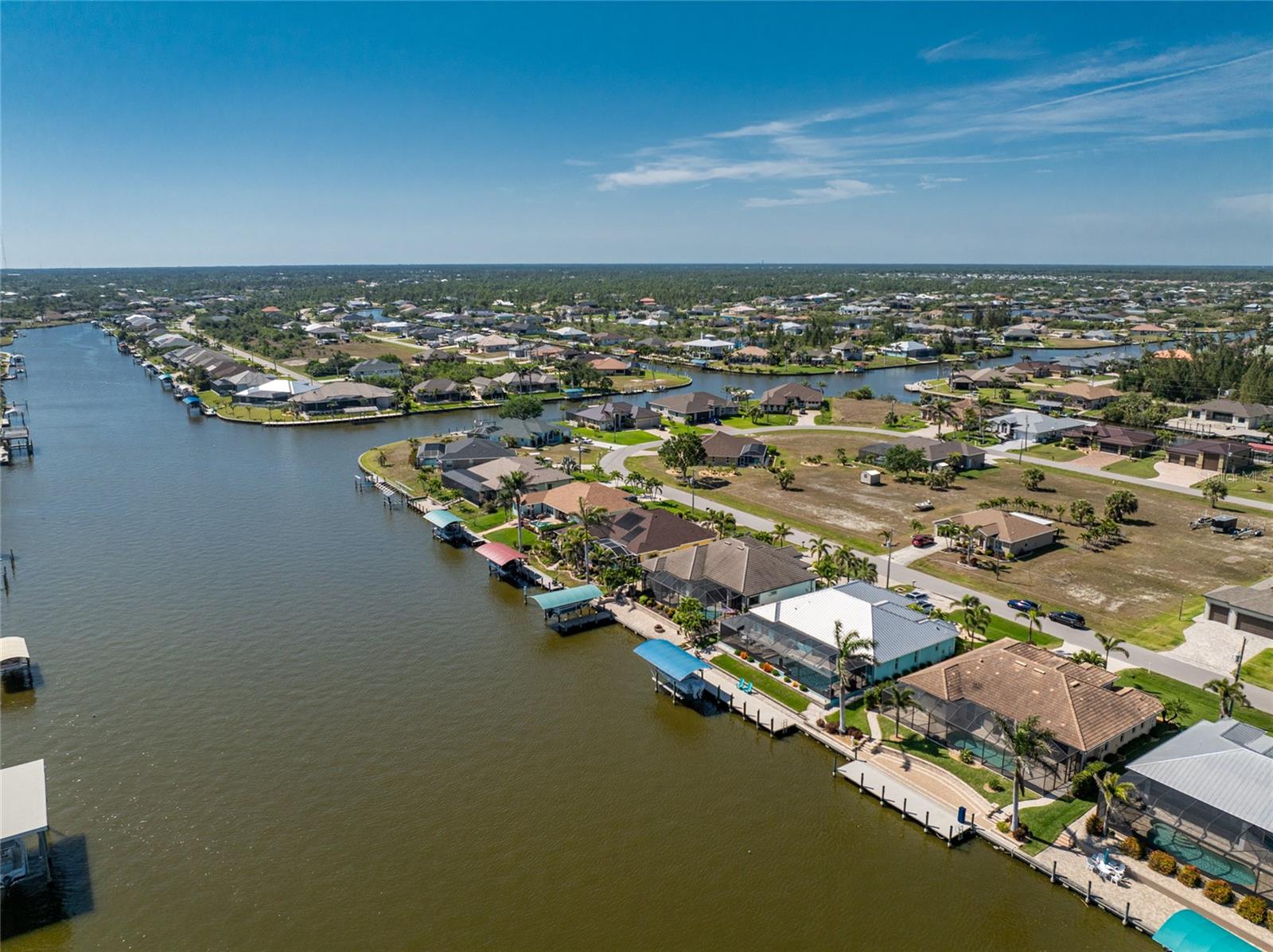15762 AQUA CIR, PORT CHARLOTTE, FL, 33981