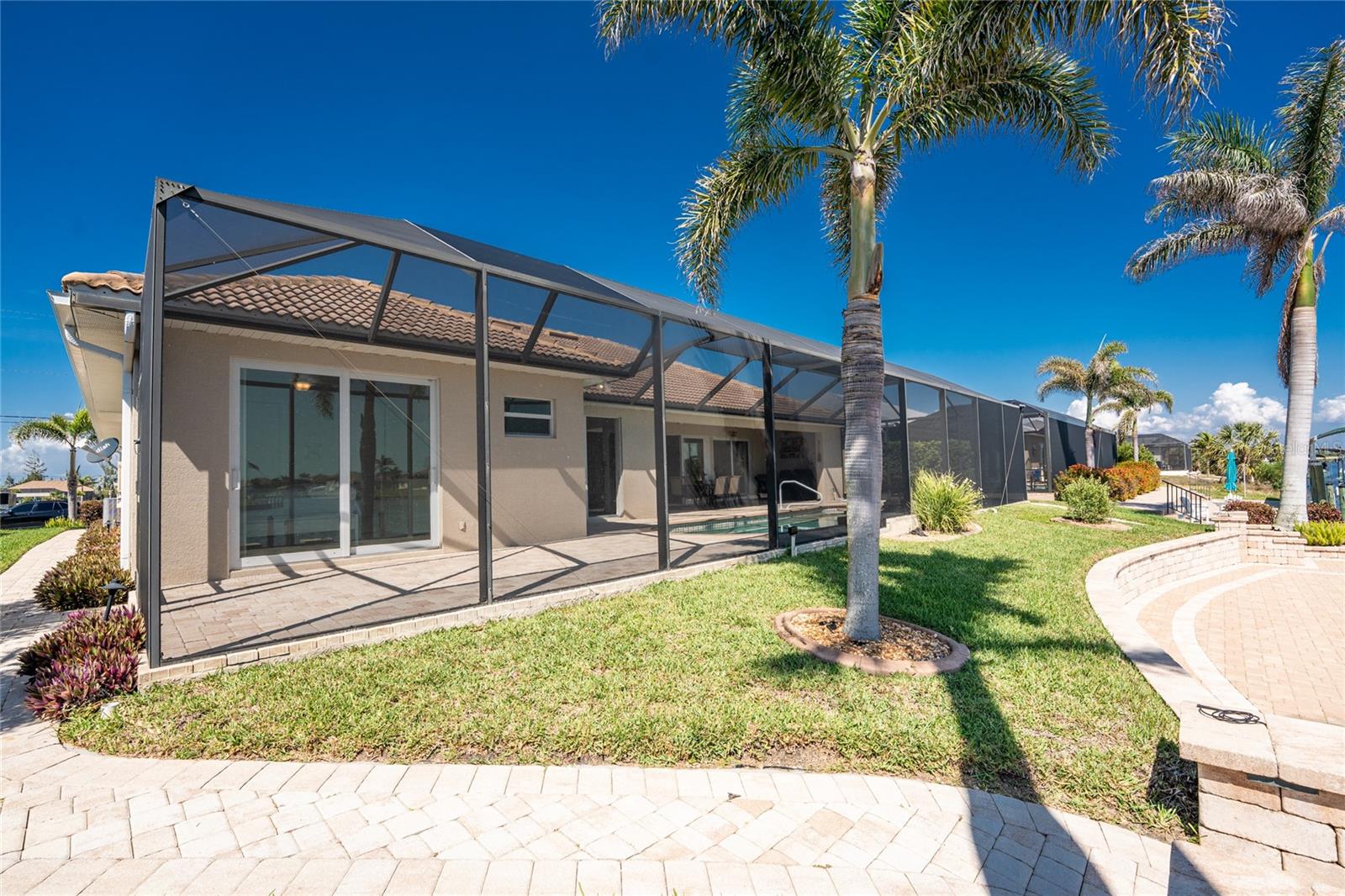 15762 AQUA CIR, PORT CHARLOTTE, FL, 33981
