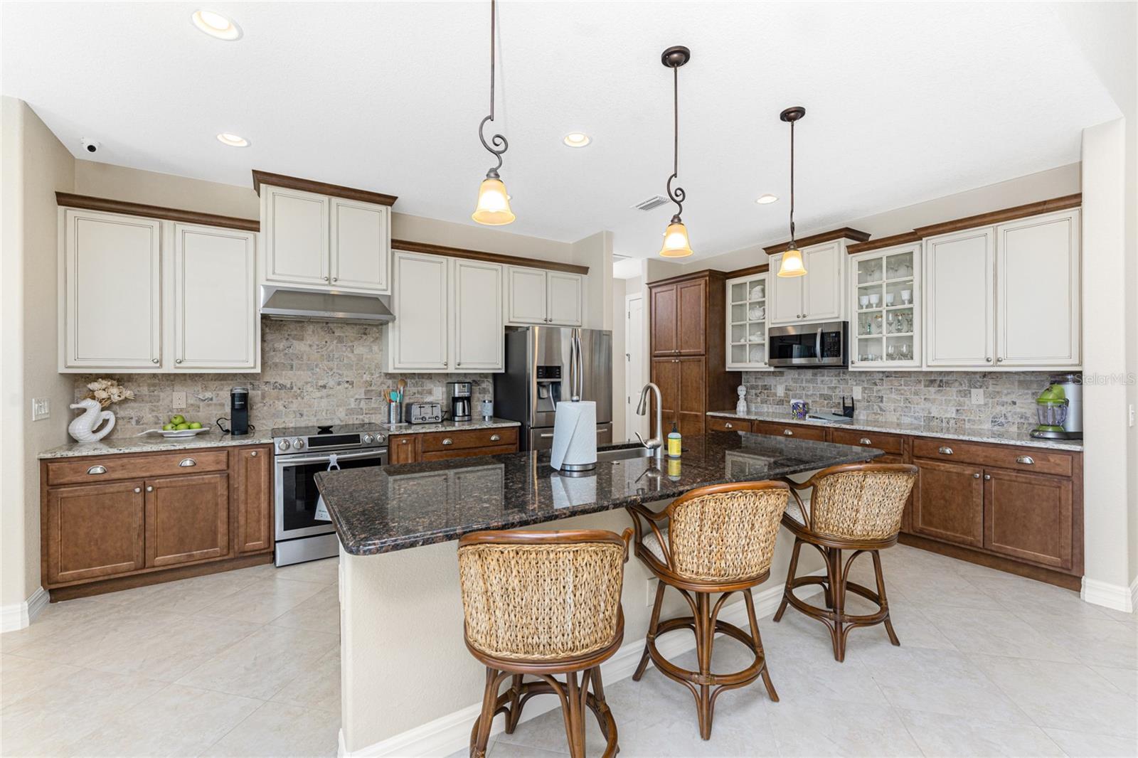 15762 AQUA CIR, PORT CHARLOTTE, FL, 33981