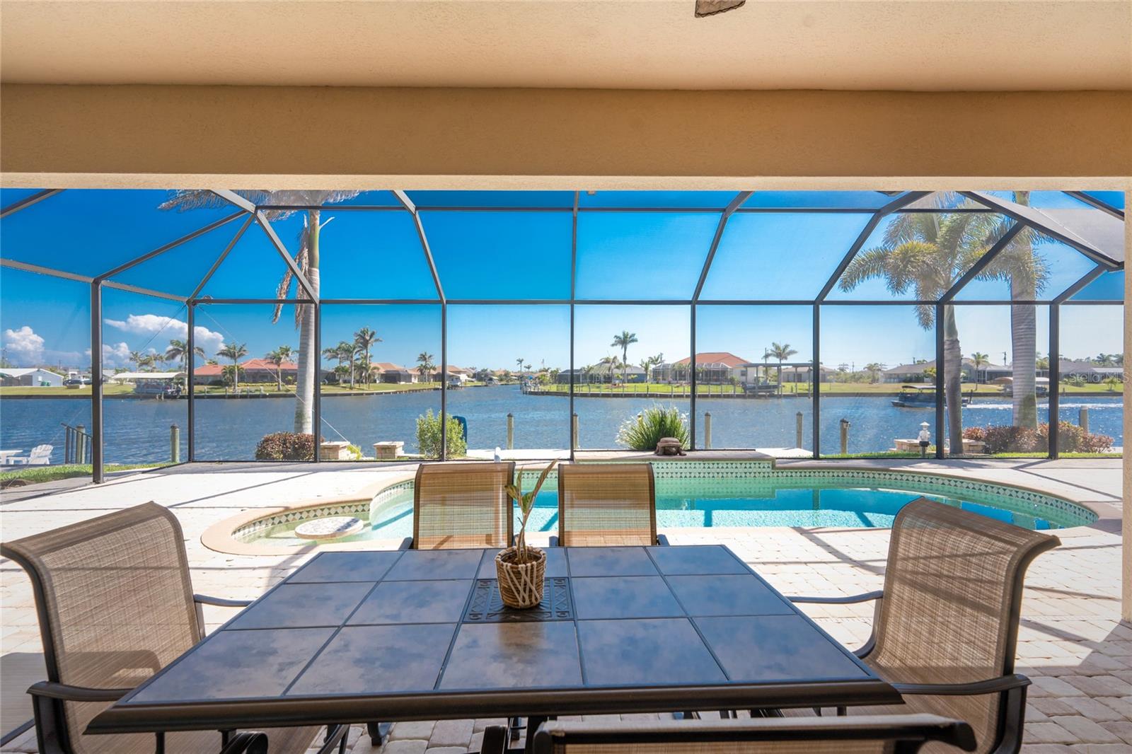 15762 AQUA CIR, PORT CHARLOTTE, FL, 33981
