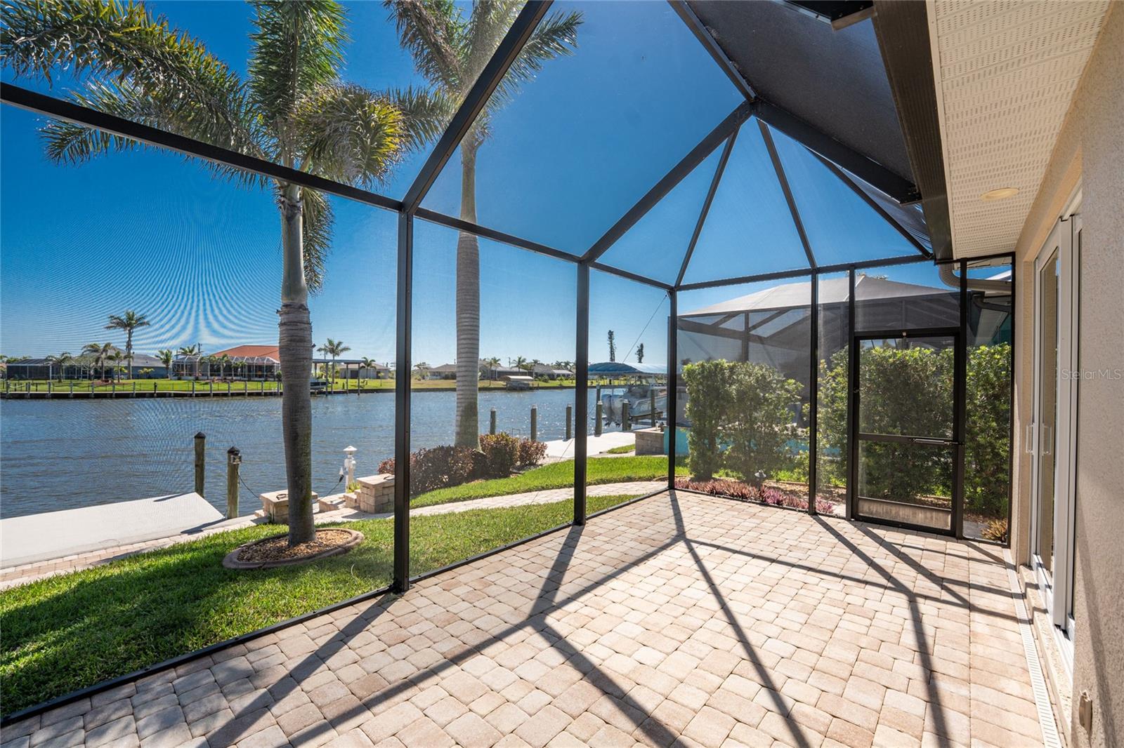 15762 AQUA CIR, PORT CHARLOTTE, FL, 33981
