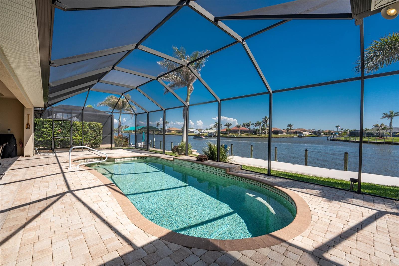 15762 AQUA CIR, PORT CHARLOTTE, FL, 33981