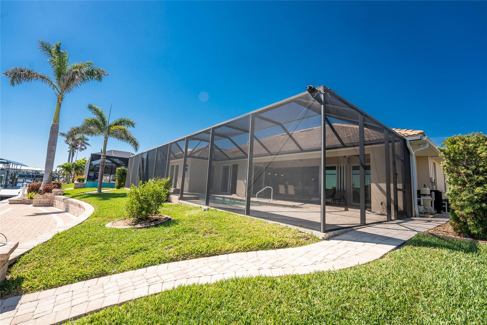 15762 AQUA CIR, PORT CHARLOTTE, FL, 33981
