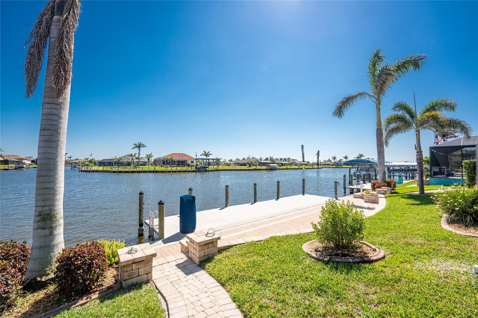 15762 AQUA CIR, PORT CHARLOTTE, FL, 33981