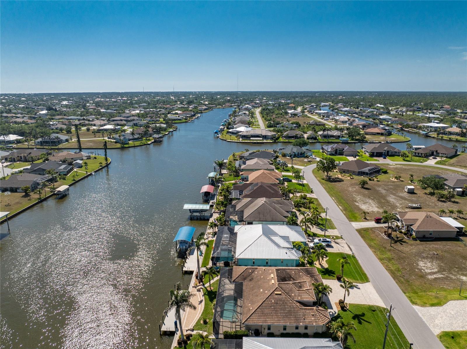 15762 AQUA CIR, PORT CHARLOTTE, FL, 33981