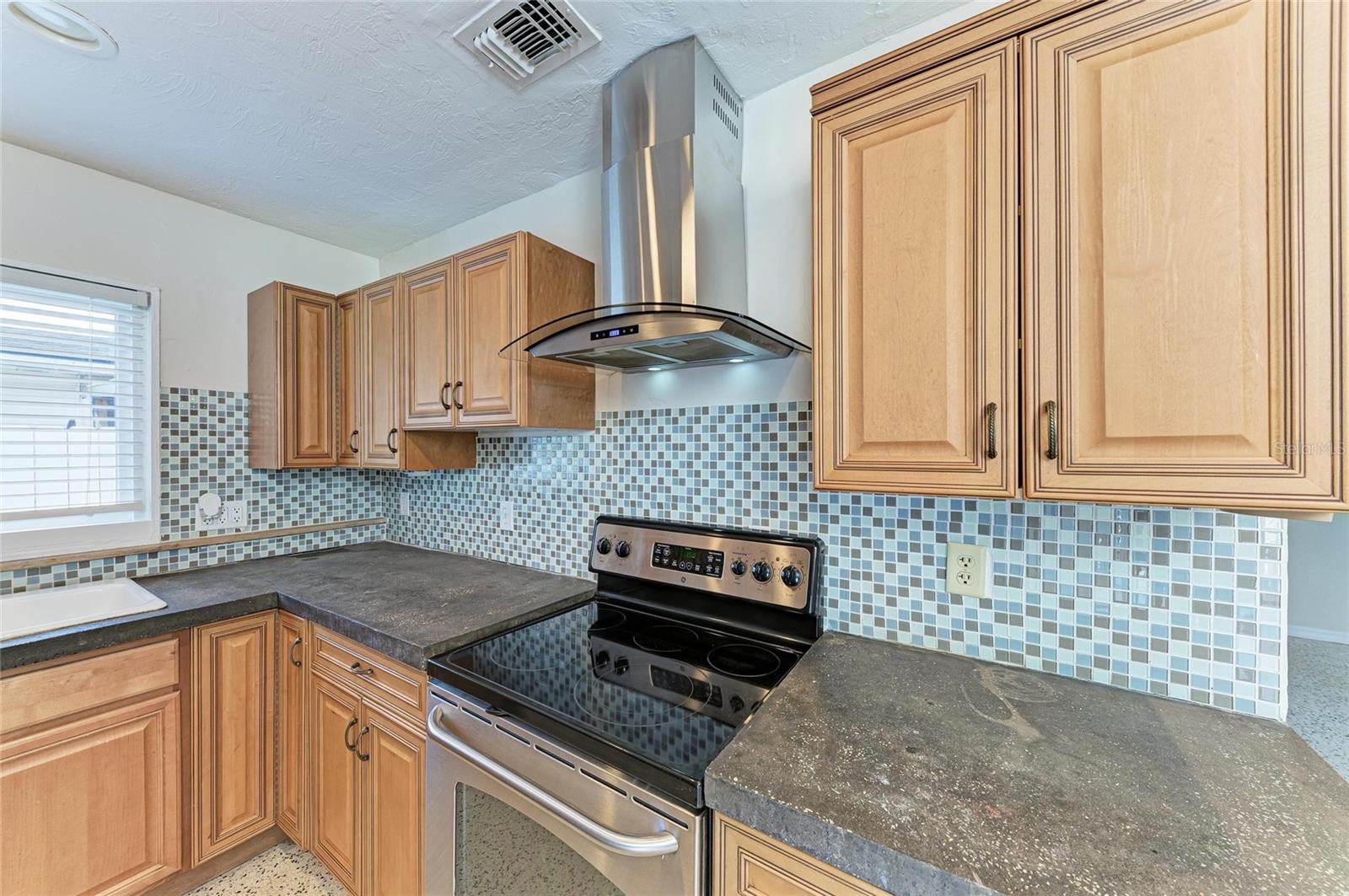2941 POPLAR ST, SARASOTA, FL, 34237