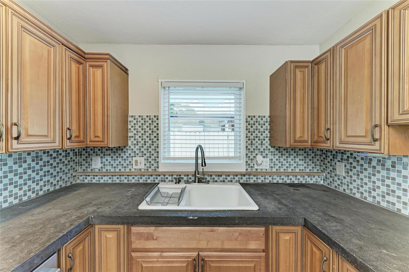 2941 POPLAR ST, SARASOTA, FL, 34237
