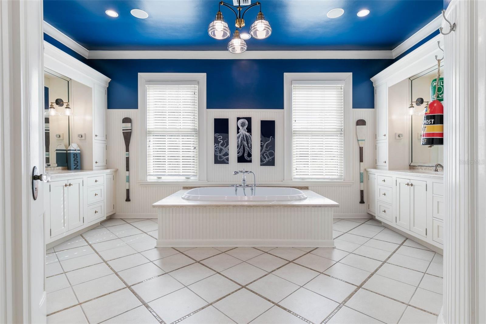 253 JOHN ANDERSON DR, ORMOND BEACH, FL, 32176