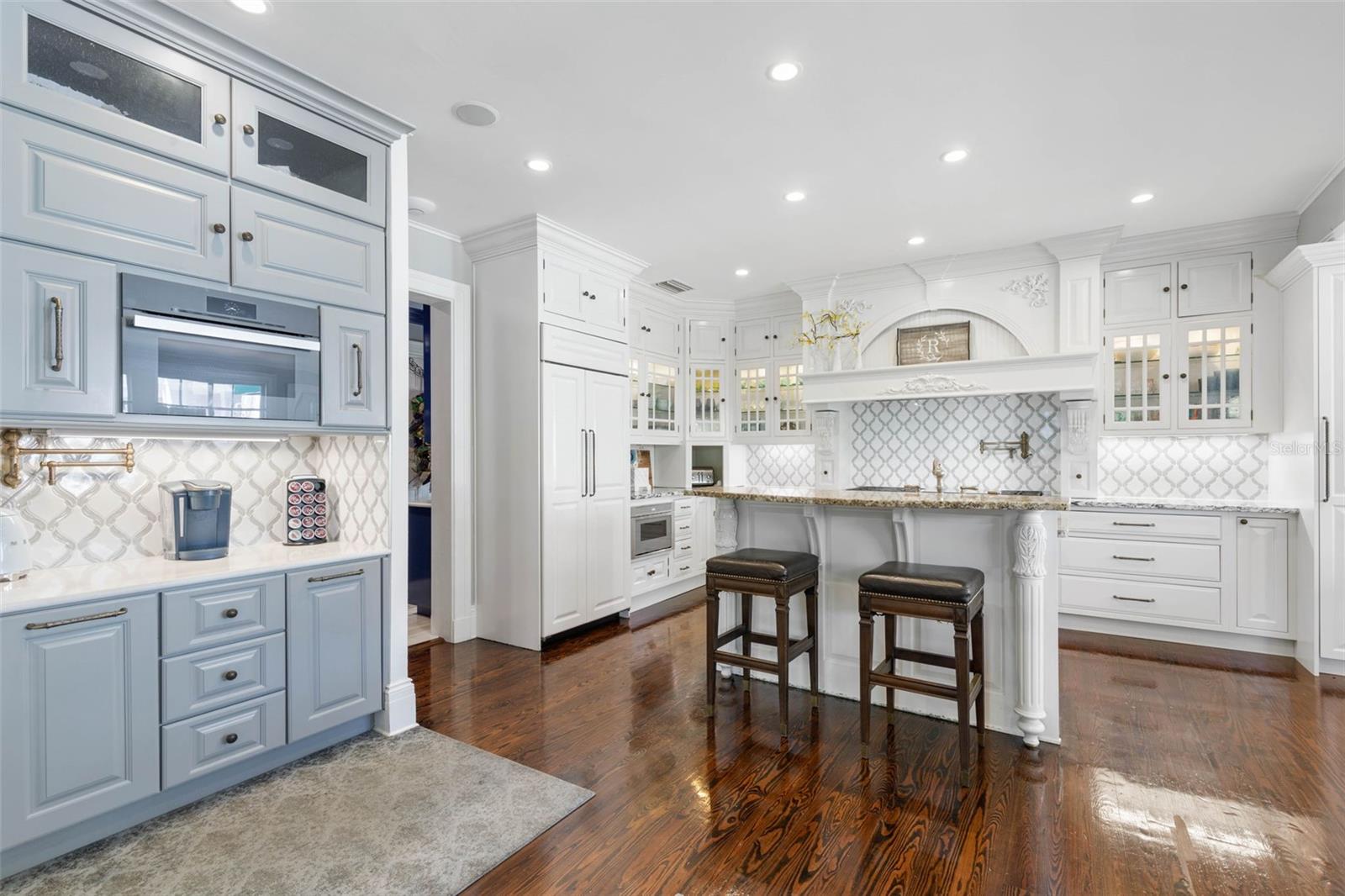 253 JOHN ANDERSON DR, ORMOND BEACH, FL, 32176