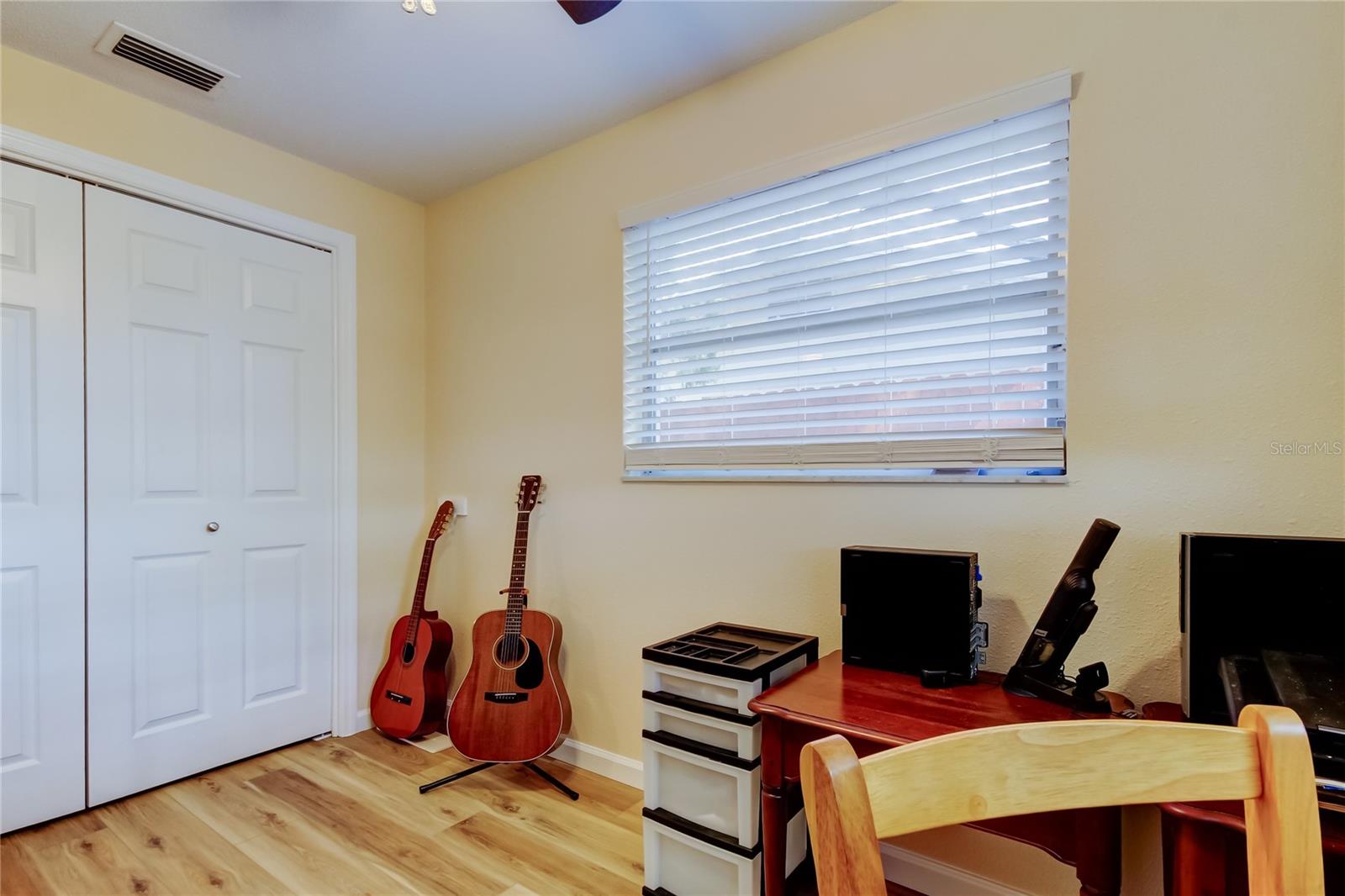 2131 CEDAR DR, DUNEDIN, FL, 34698