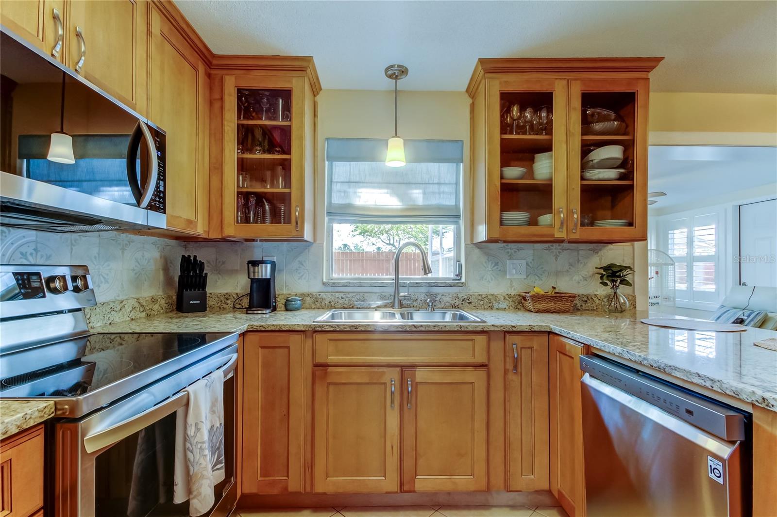 2131 CEDAR DR, DUNEDIN, FL, 34698