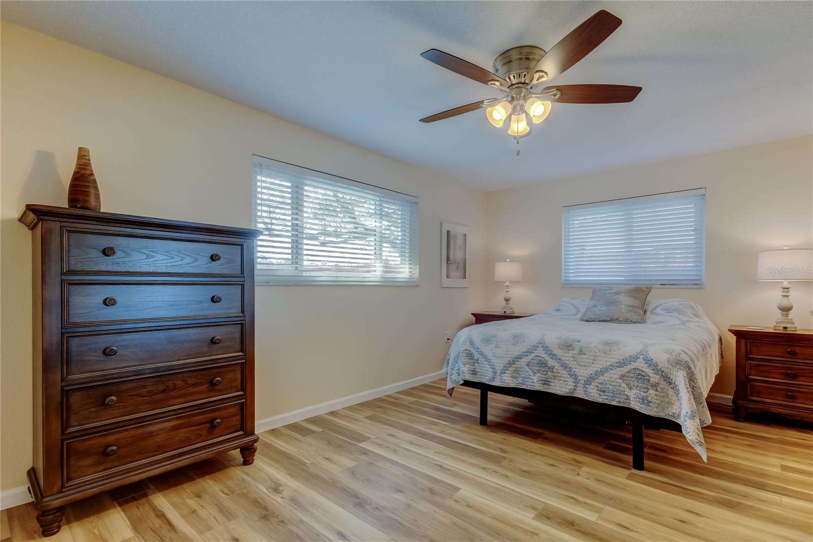 2131 CEDAR DR, DUNEDIN, FL, 34698