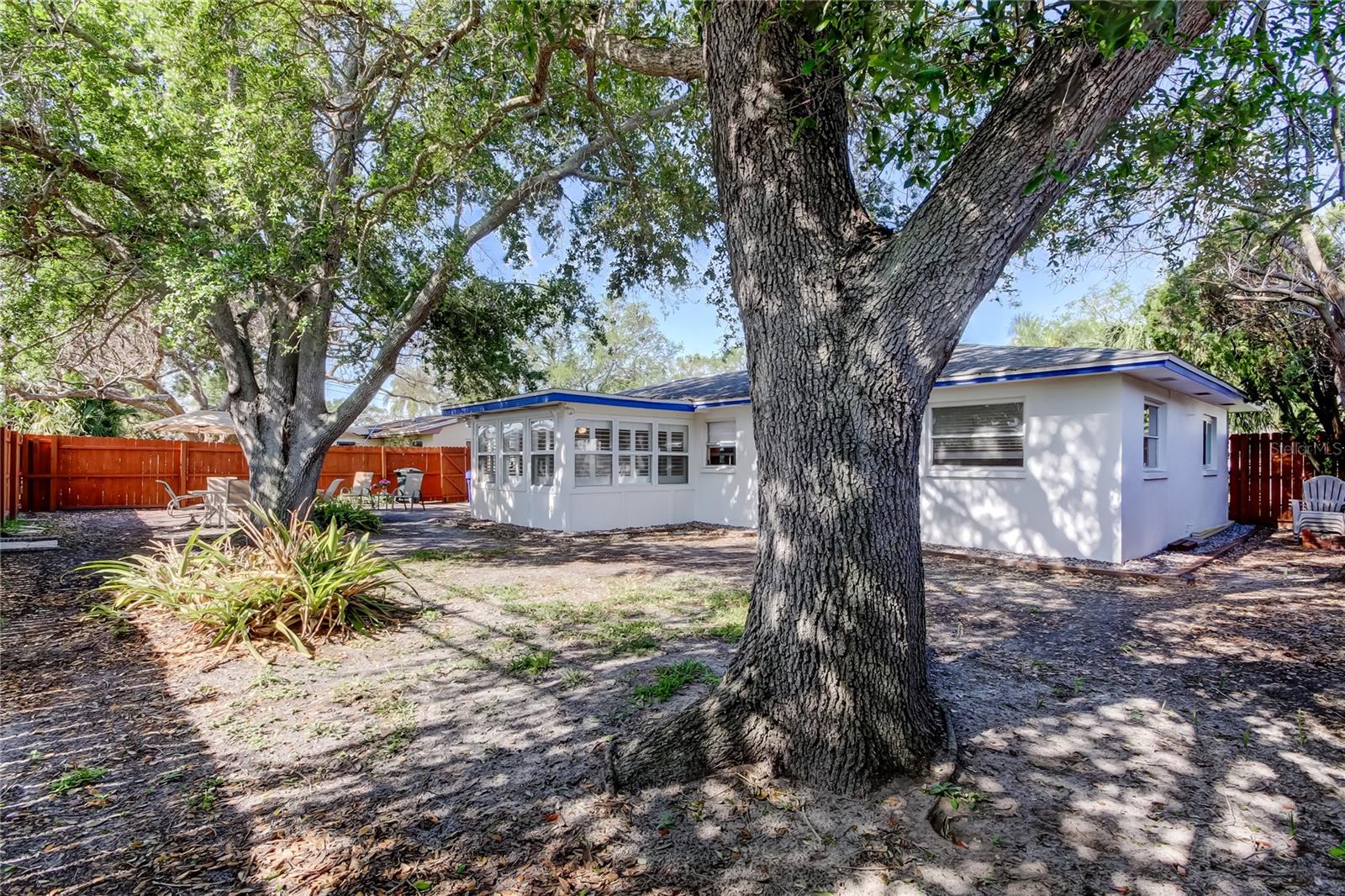 2131 CEDAR DR, DUNEDIN, FL, 34698