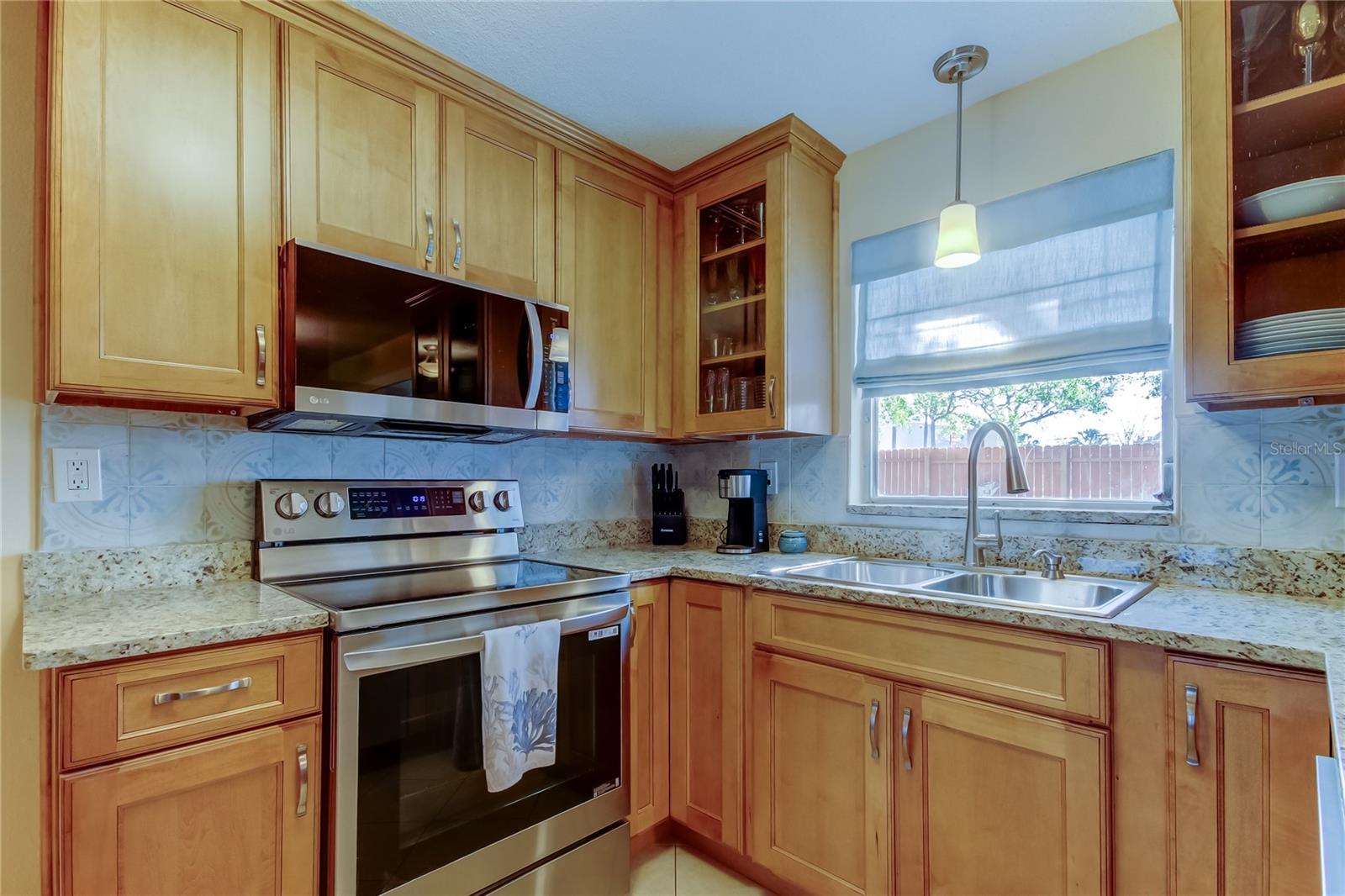 2131 CEDAR DR, DUNEDIN, FL, 34698