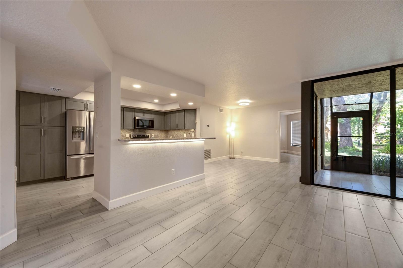 1270 SAINT TROPEZ CIR #GE, ORLANDO, FL, 32806