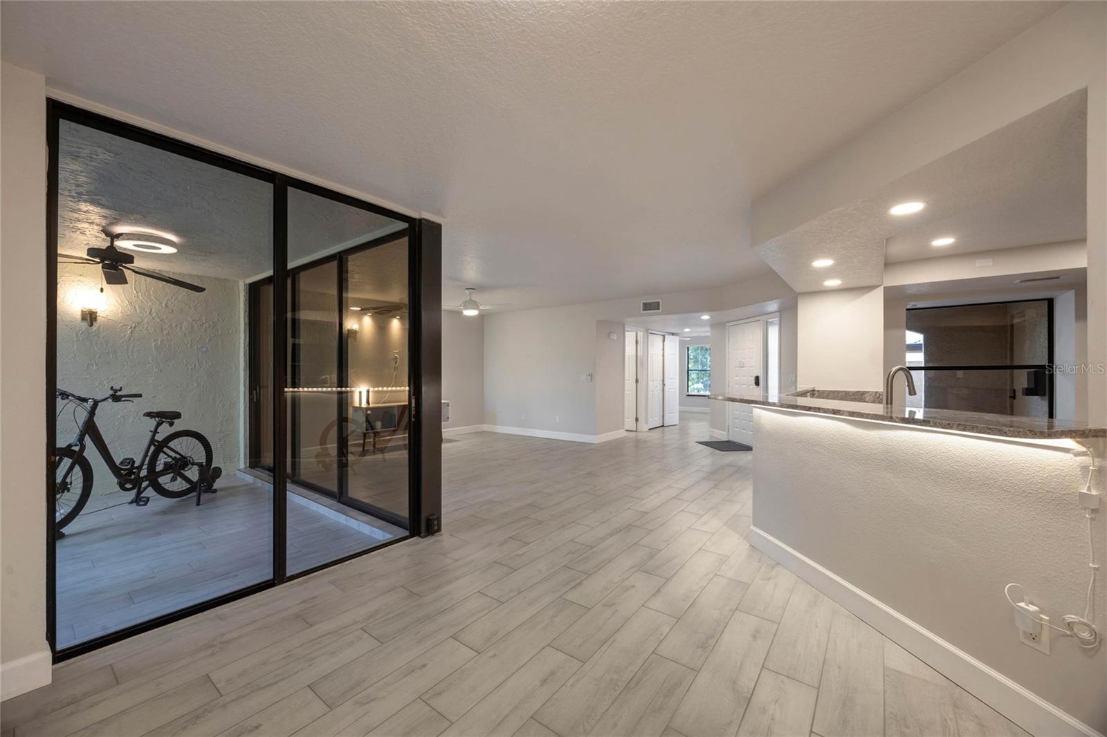 1270 SAINT TROPEZ CIR #GE, ORLANDO, FL, 32806