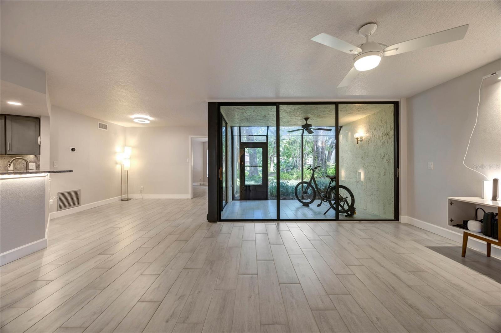1270 SAINT TROPEZ CIR #GE, ORLANDO, FL, 32806