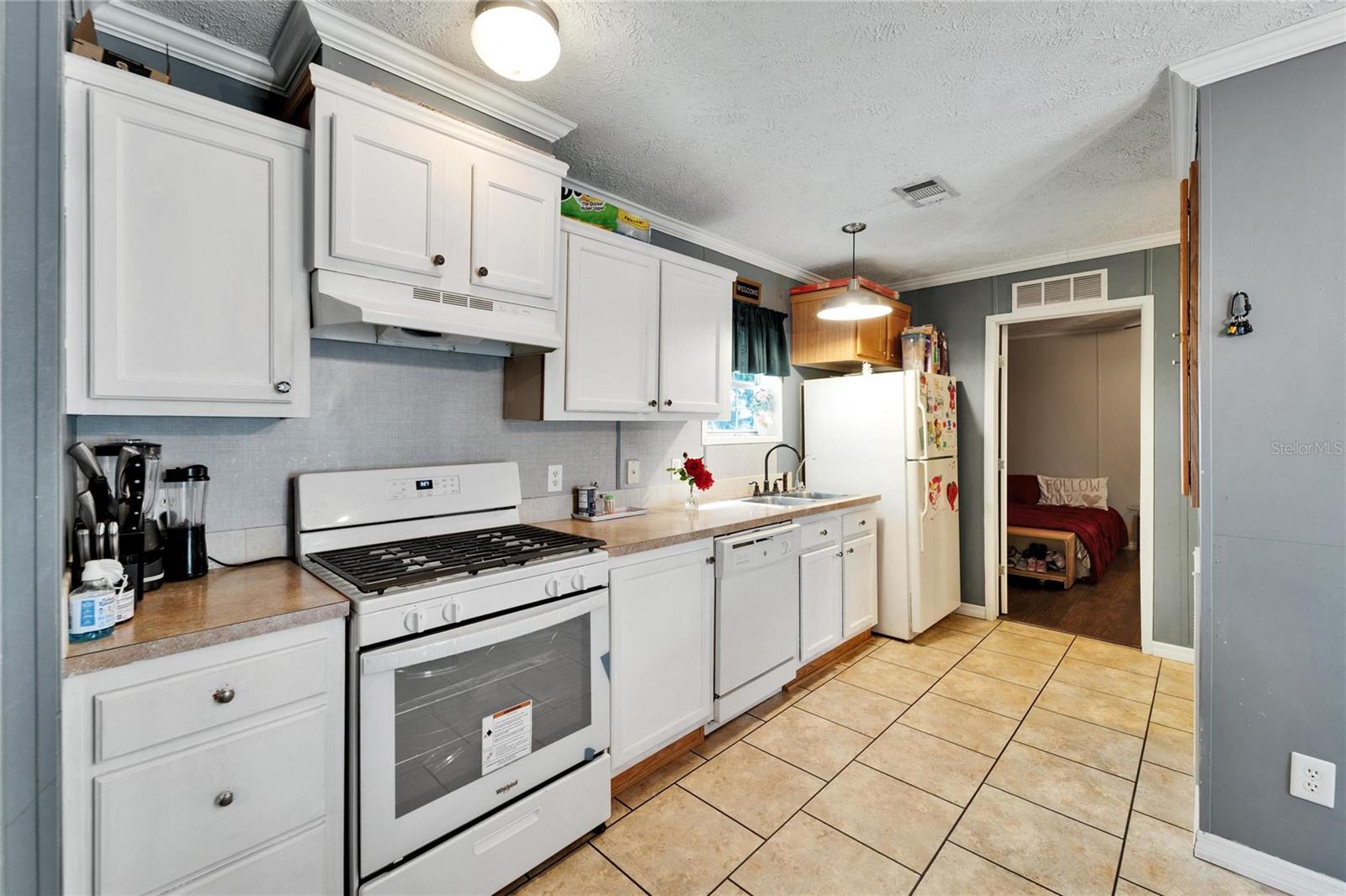2314 HOWELL RD, PLANT CITY, FL, 33566