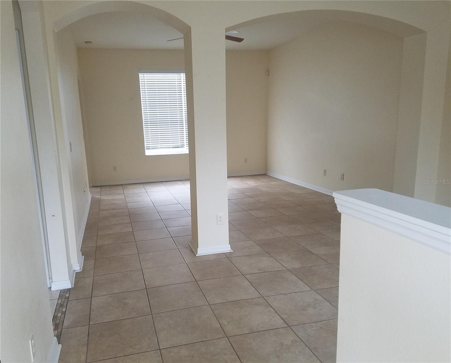 4216 AUSTEN FALLS LN, ORLANDO, FL, 32828