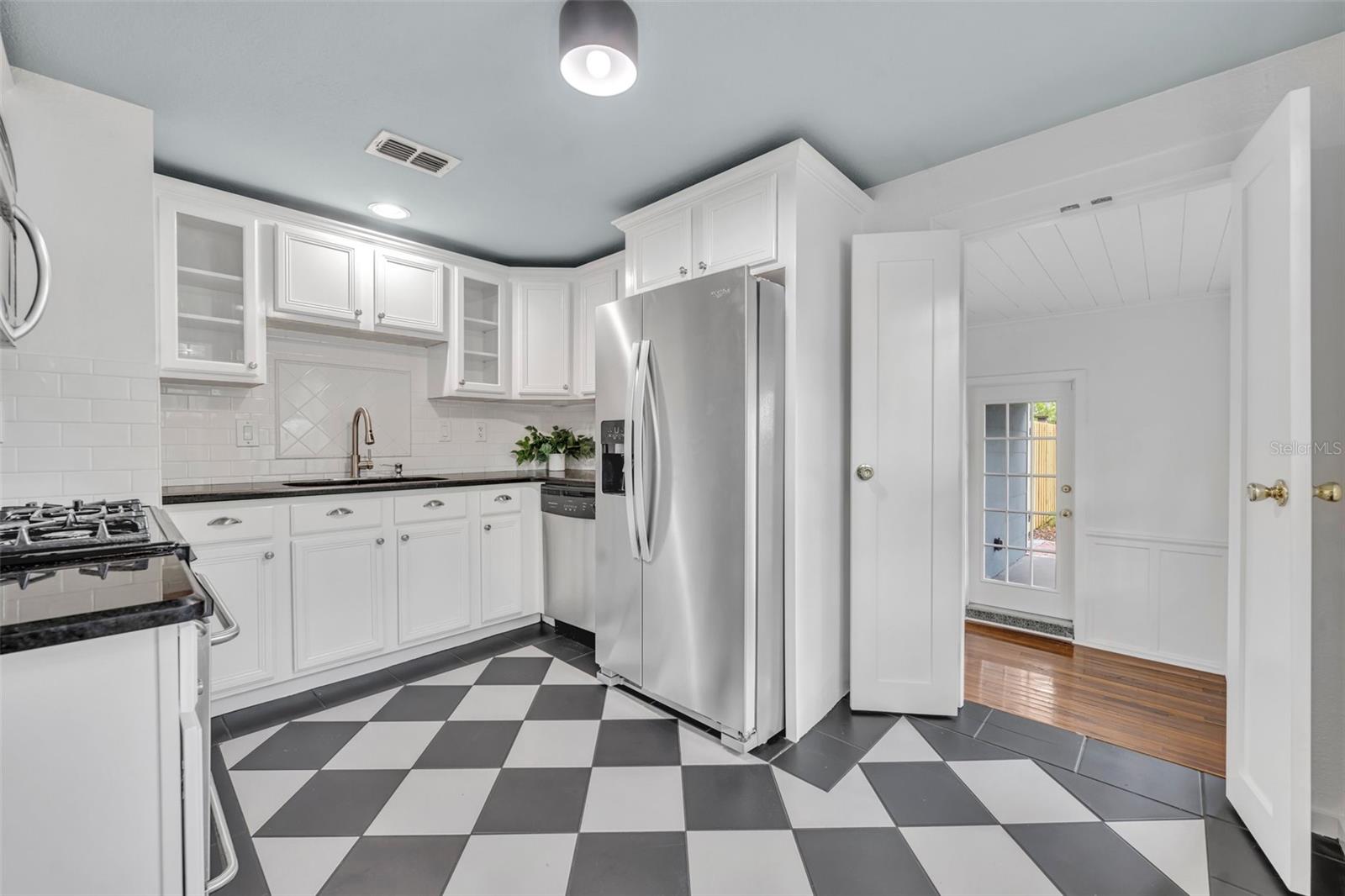 2004 E MARKS ST, ORLANDO, FL, 32803