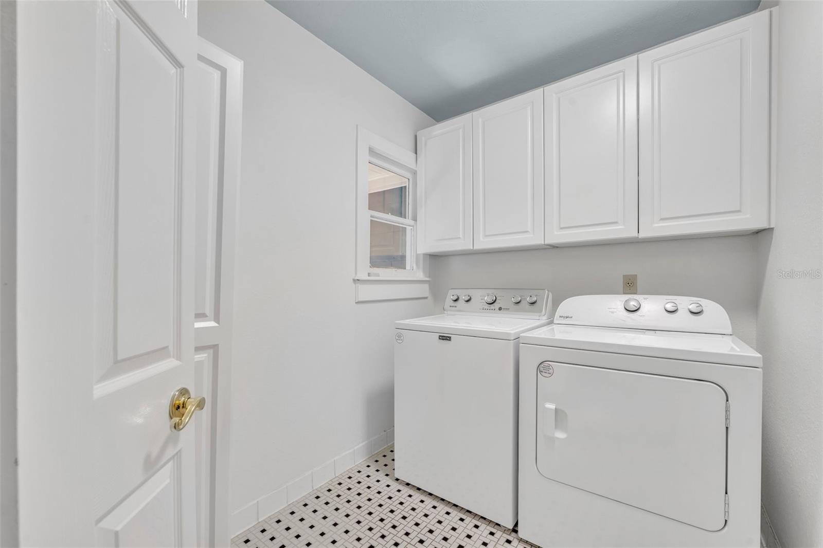 2004 E MARKS ST, ORLANDO, FL, 32803
