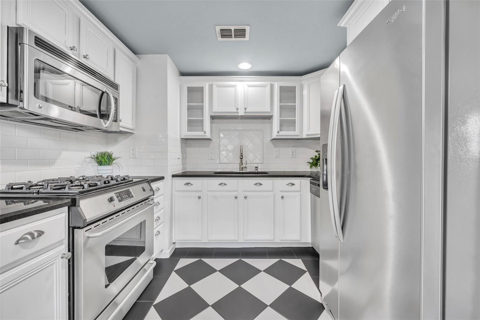 2004 E MARKS ST, ORLANDO, FL, 32803