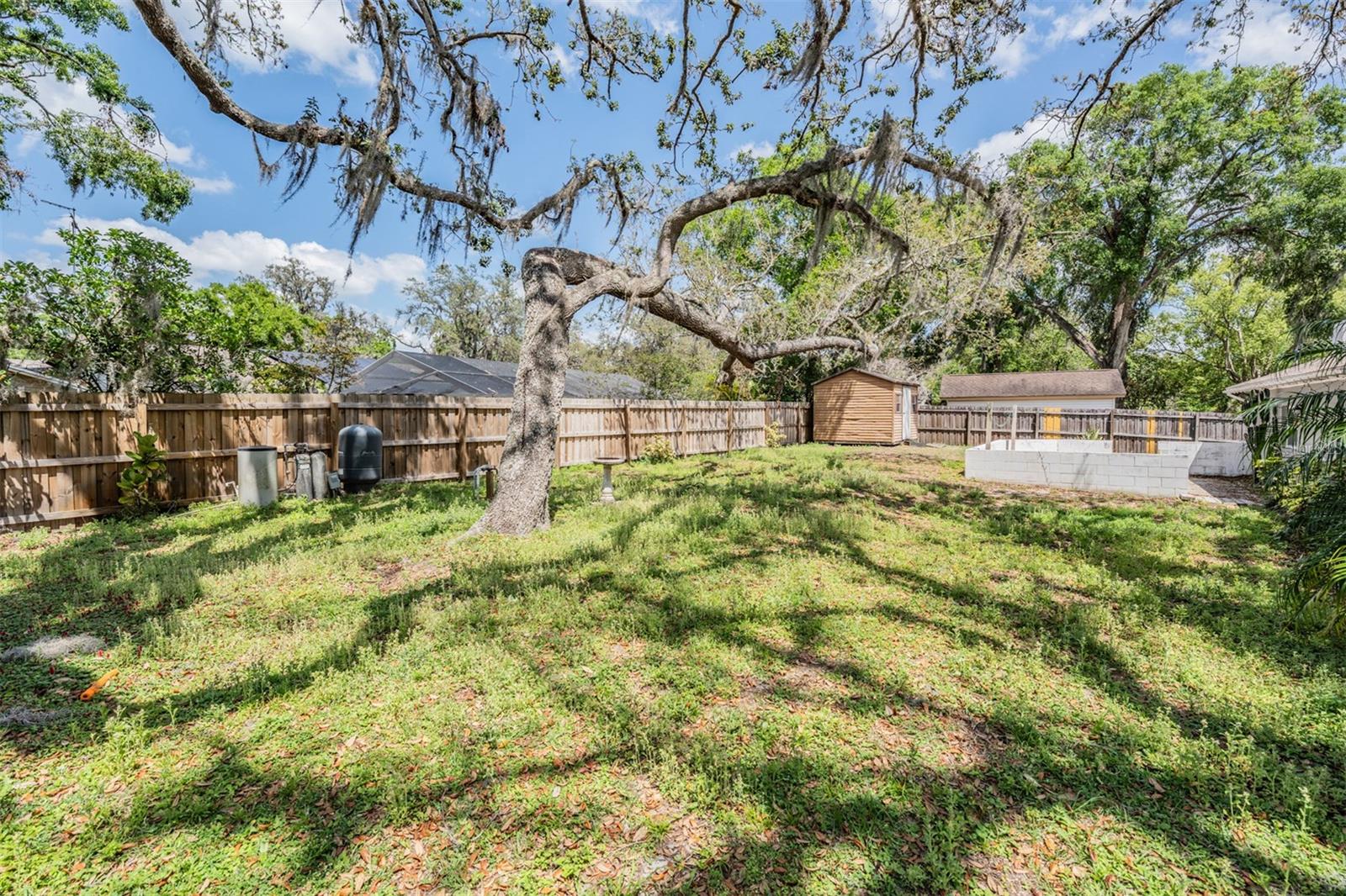 904 TOMLINSON DR, LUTZ, FL, 33549
