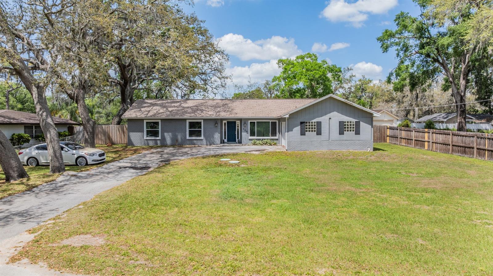 904 TOMLINSON DR, LUTZ, FL, 33549