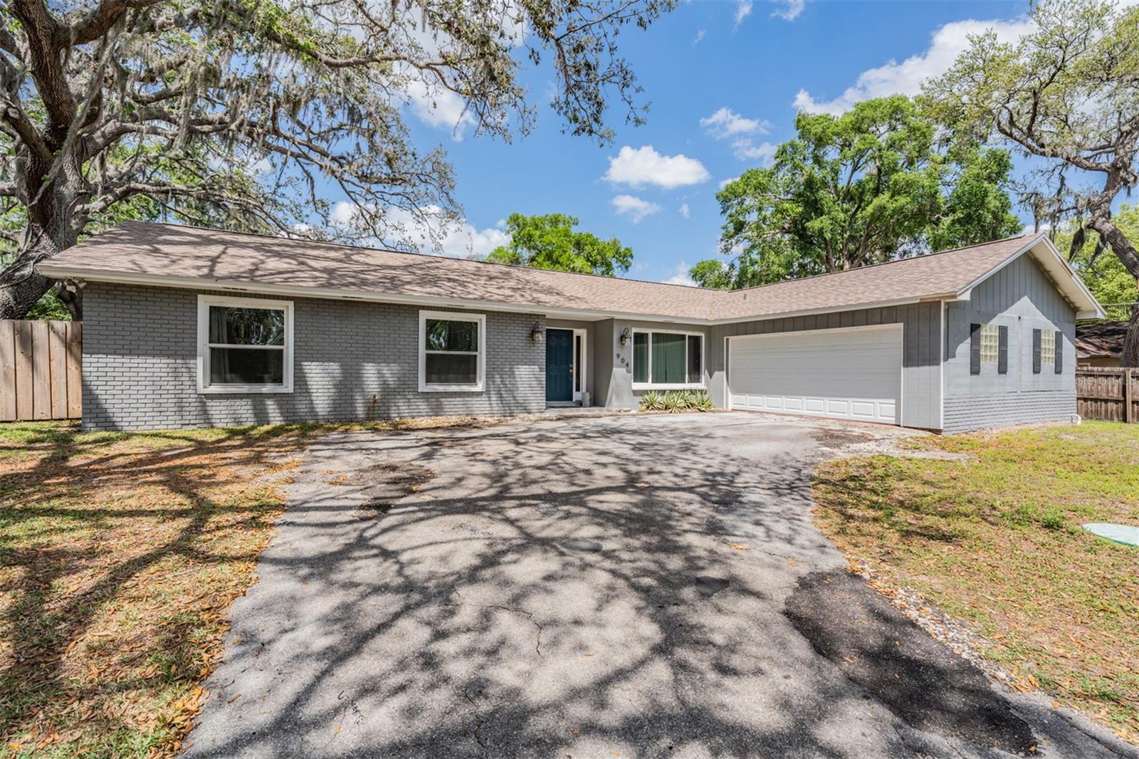 904 TOMLINSON DR, LUTZ, FL, 33549