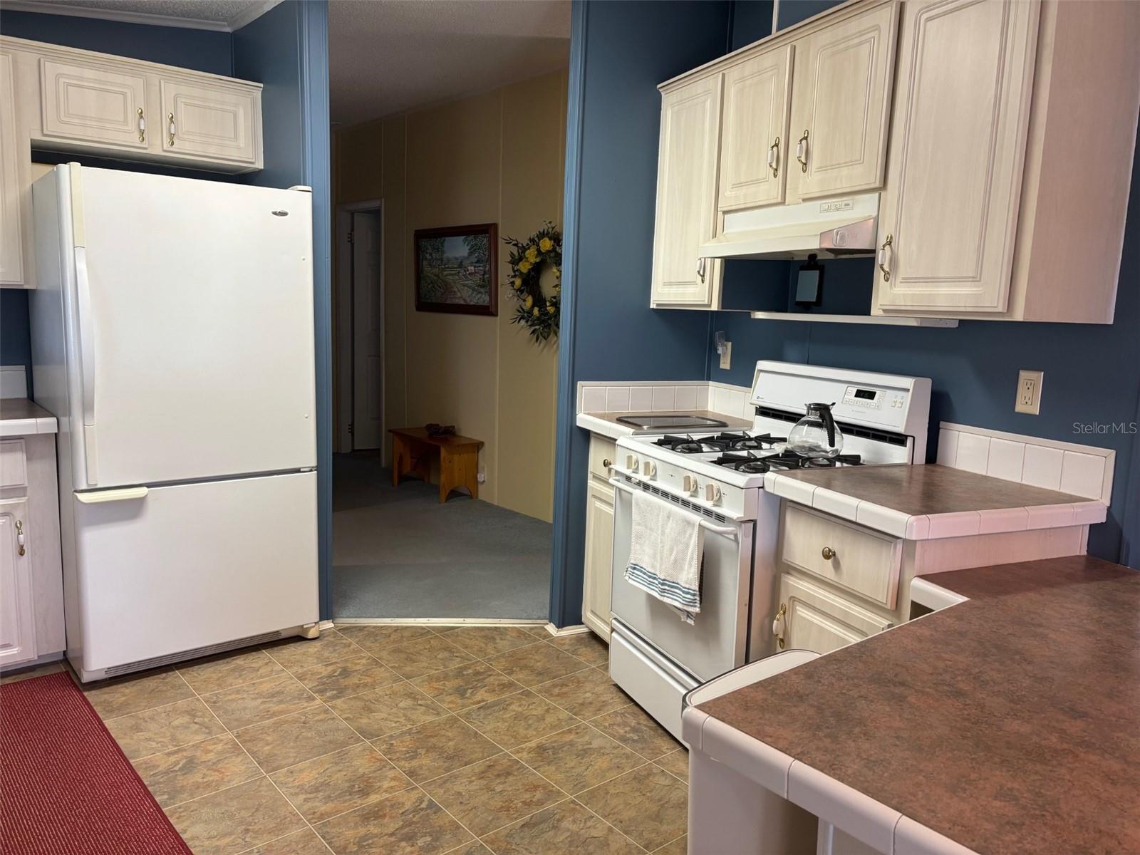 6107 GRAND OAKS DR SE, WINTER HAVEN, FL, 33884