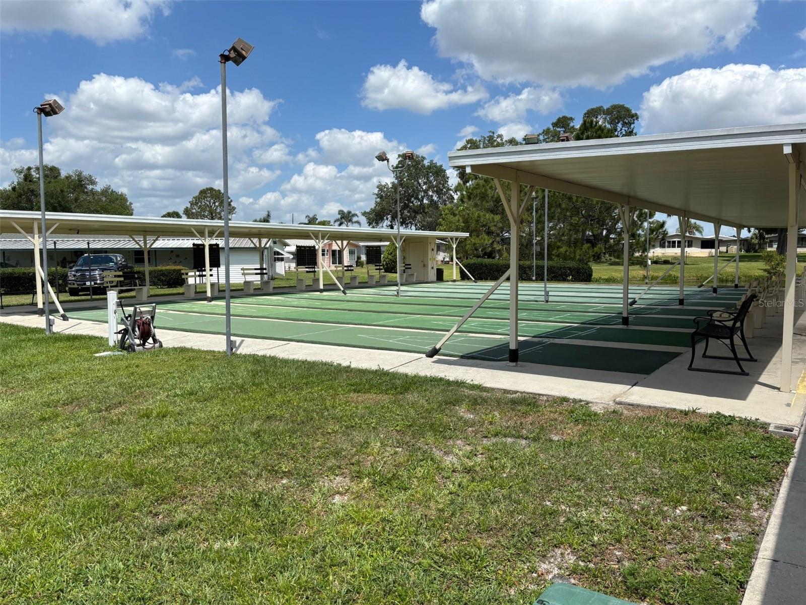6107 GRAND OAKS DR SE, WINTER HAVEN, FL, 33884