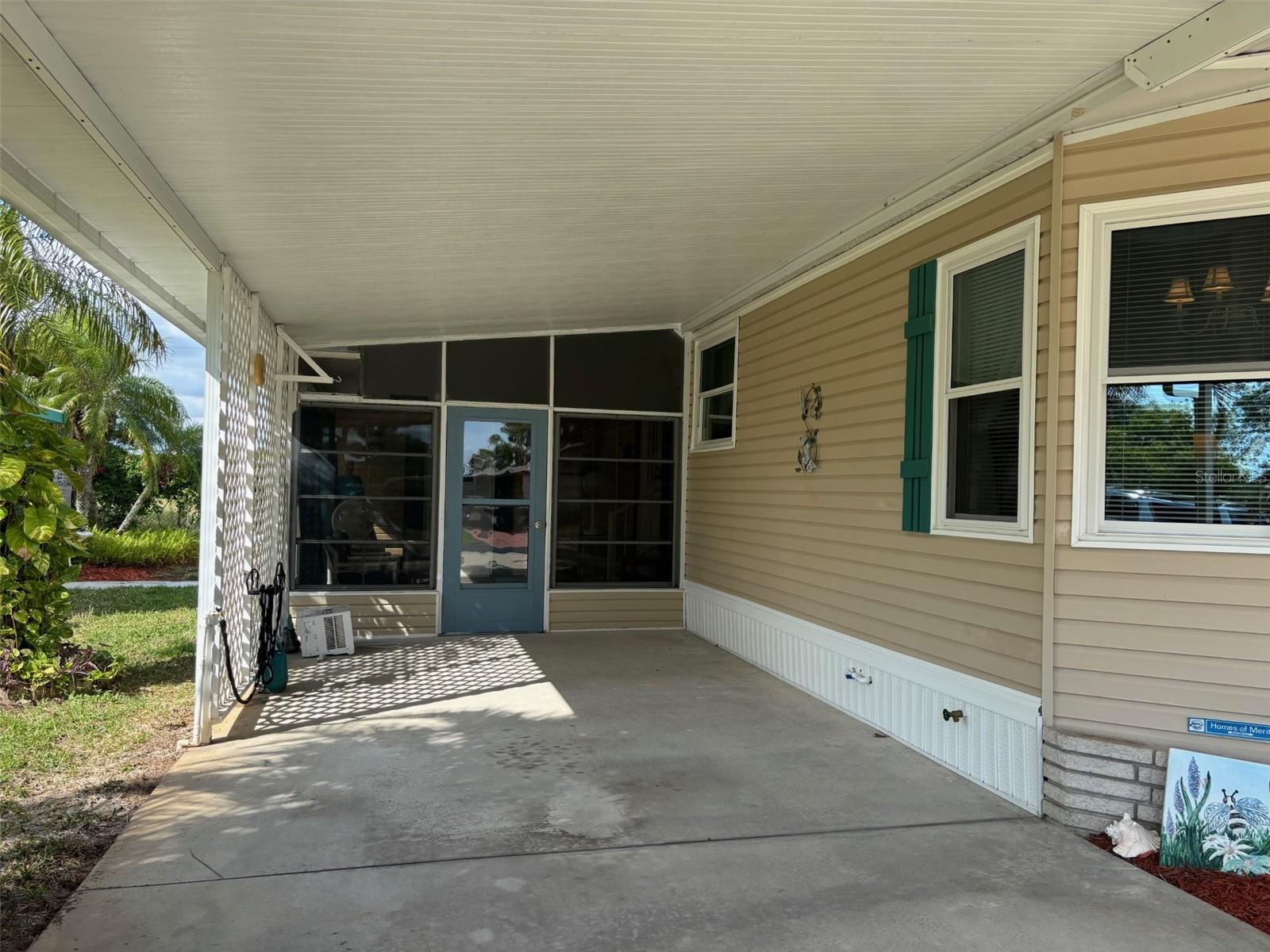 6107 GRAND OAKS DR SE, WINTER HAVEN, FL, 33884