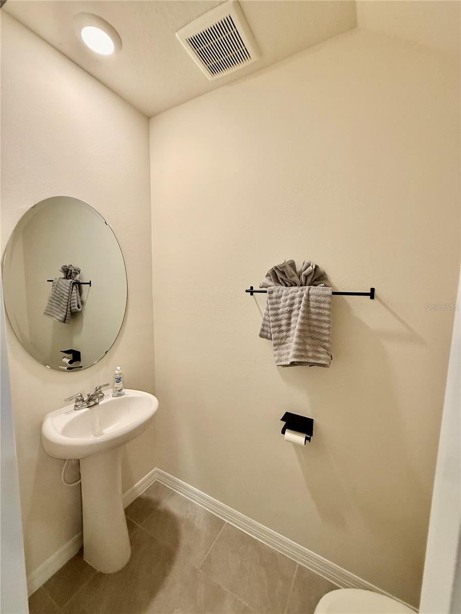 2341 PENGUIN BLVD, DAVENPORT, FL, 33837