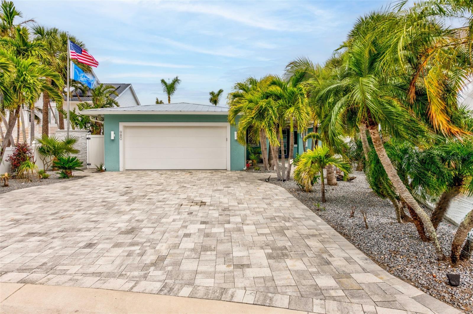 980 BOCA CIEGA ISLE DR, ST PETE BEACH, FL, 33706