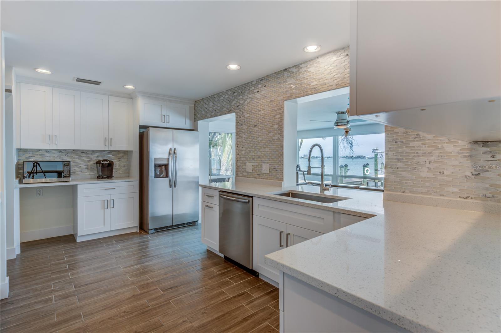 980 BOCA CIEGA ISLE DR, ST PETE BEACH, FL, 33706