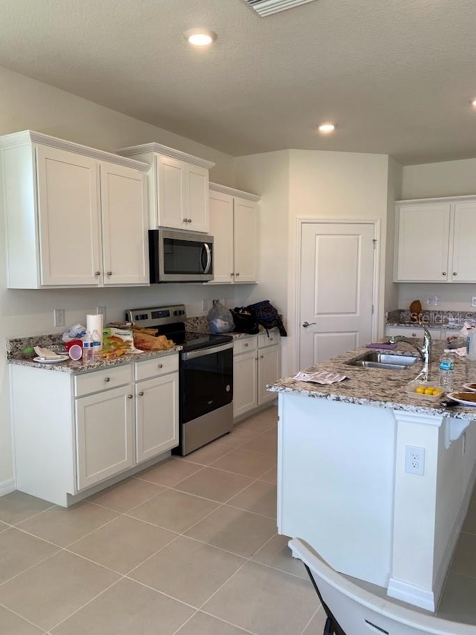 7937 WHEAT STONE DR, ZEPHYRHILLS, FL, 33540