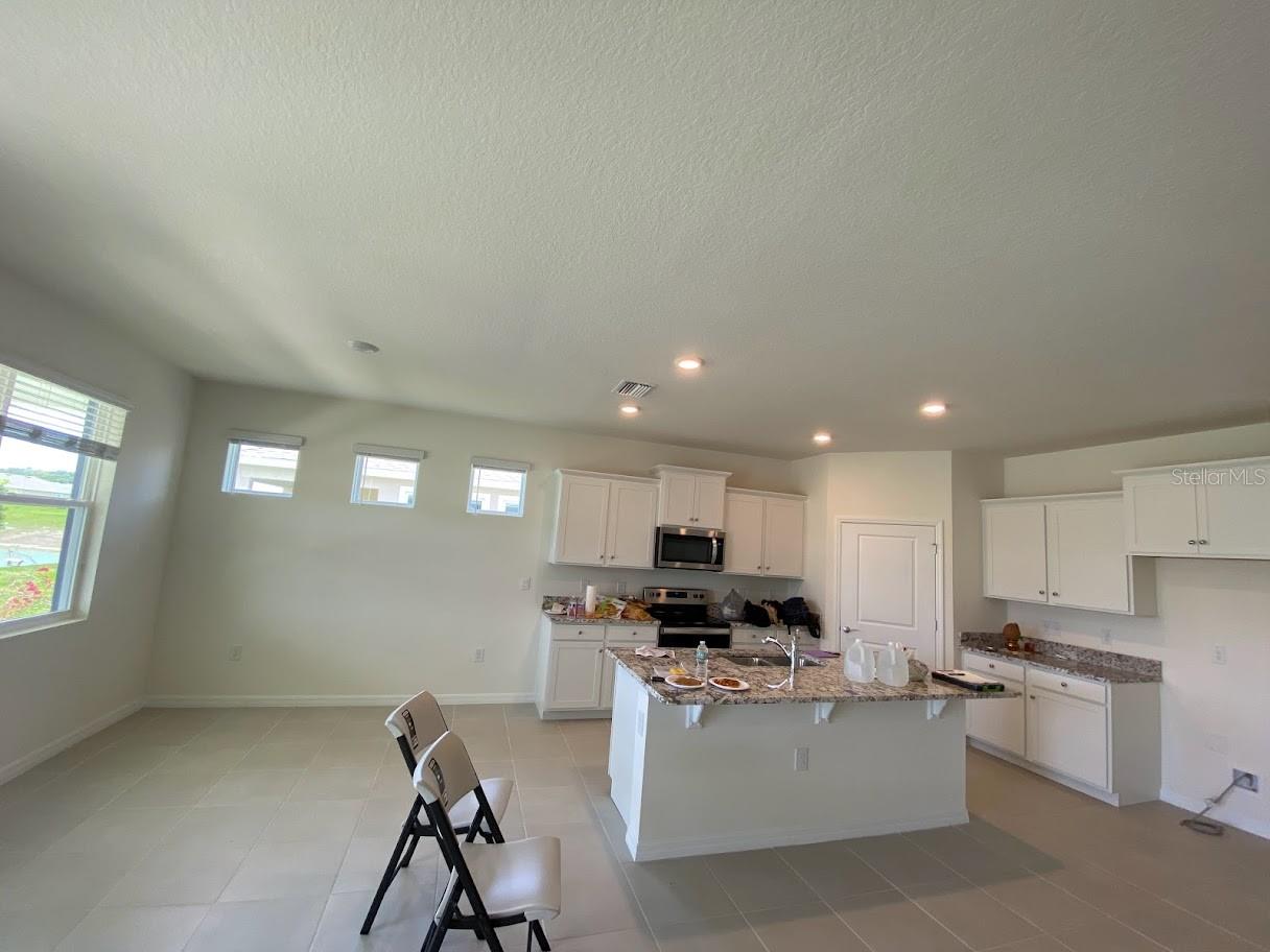 7937 WHEAT STONE DR, ZEPHYRHILLS, FL, 33540