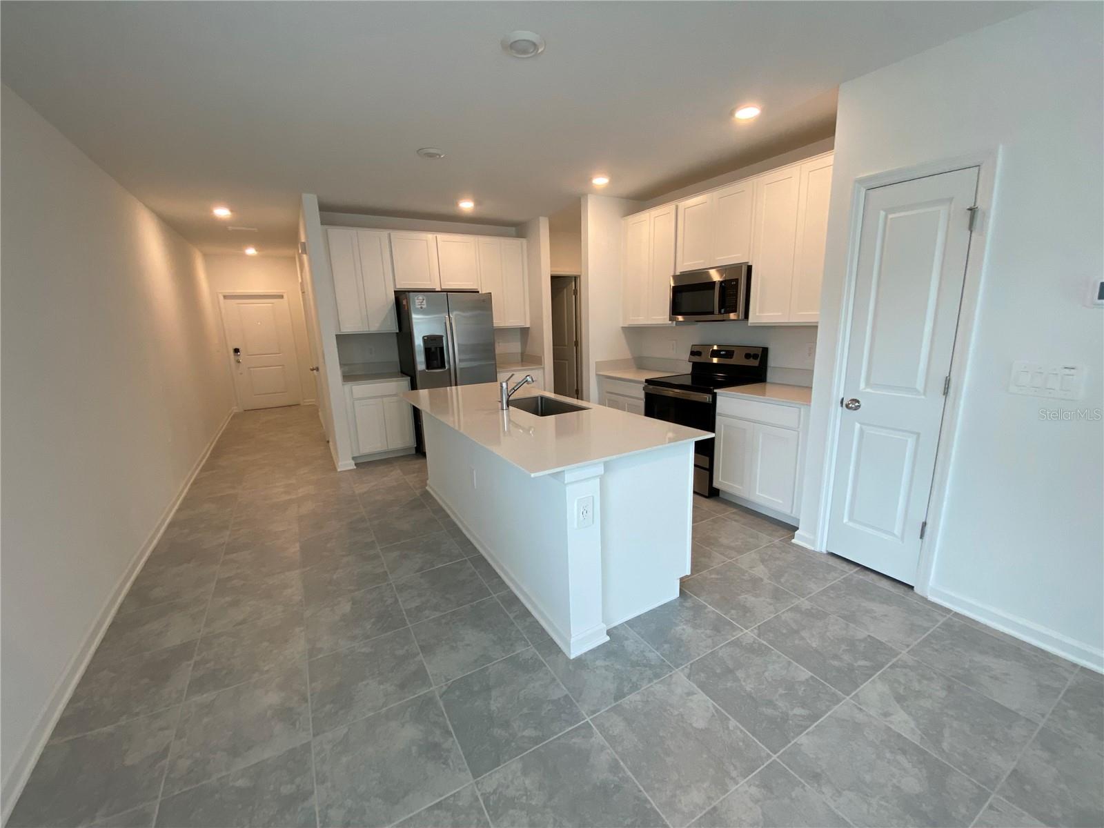 2146 AQUIFER LN, DAVENPORT, FL, 33837
