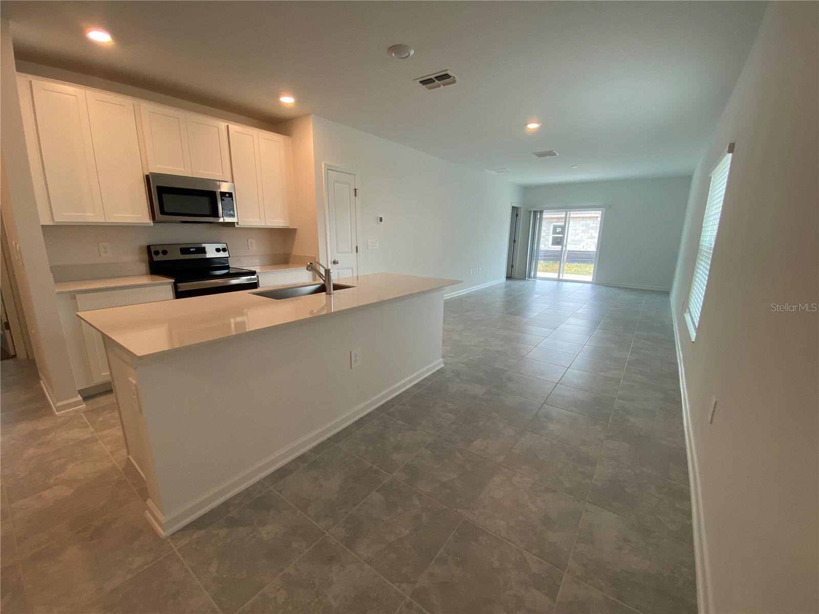 2146 AQUIFER LN, DAVENPORT, FL, 33837