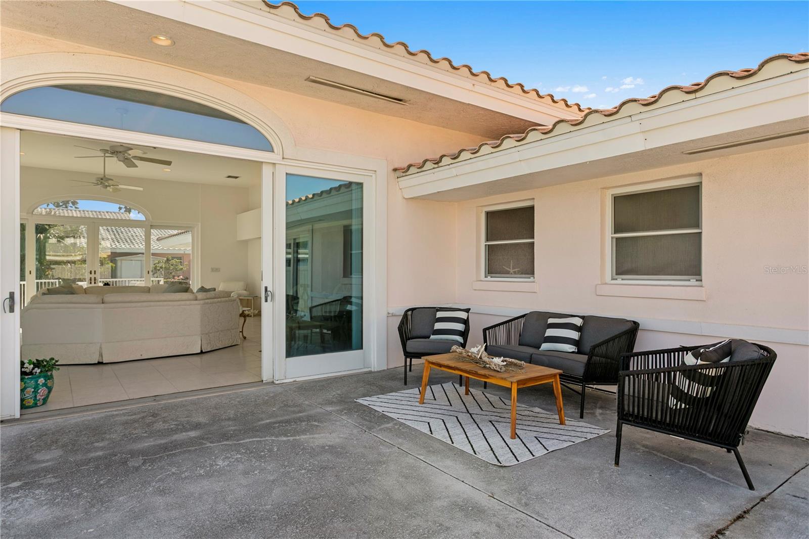2171 E VINA DEL MAR BLVD, ST PETE BEACH, FL, 33706
