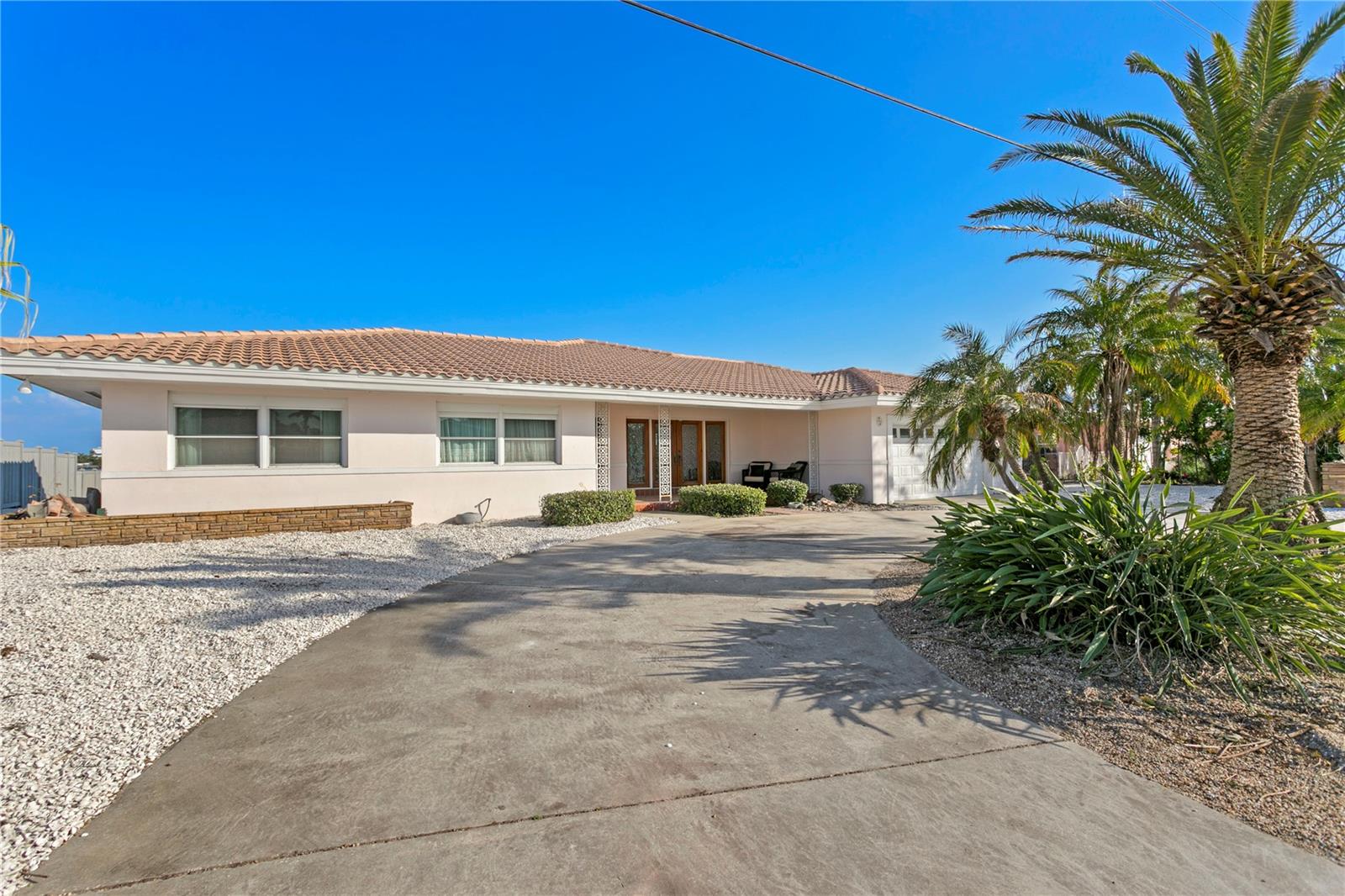 2171 E VINA DEL MAR BLVD, ST PETE BEACH, FL, 33706