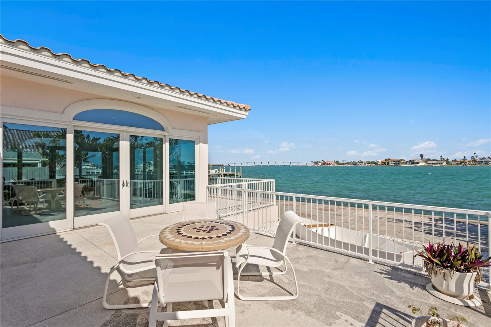 2171 E VINA DEL MAR BLVD, ST PETE BEACH, FL, 33706