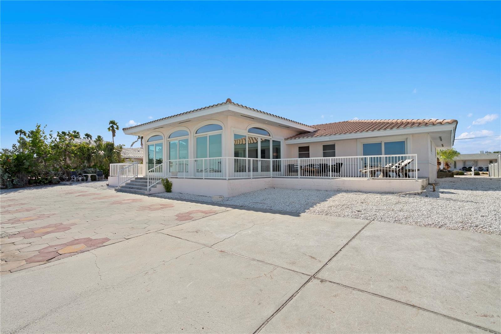 2171 E VINA DEL MAR BLVD, ST PETE BEACH, FL, 33706