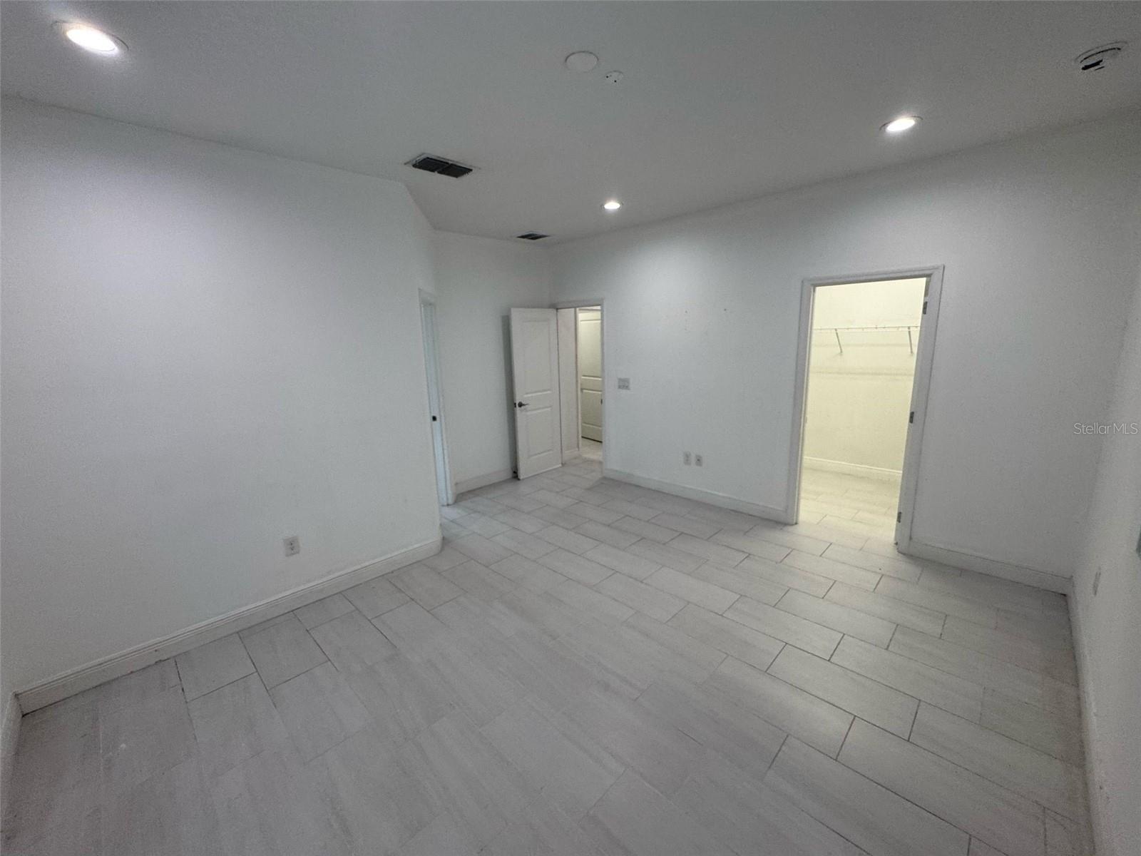 1400 FAIR OAKS AVE, KISSIMMEE, FL, 34744
