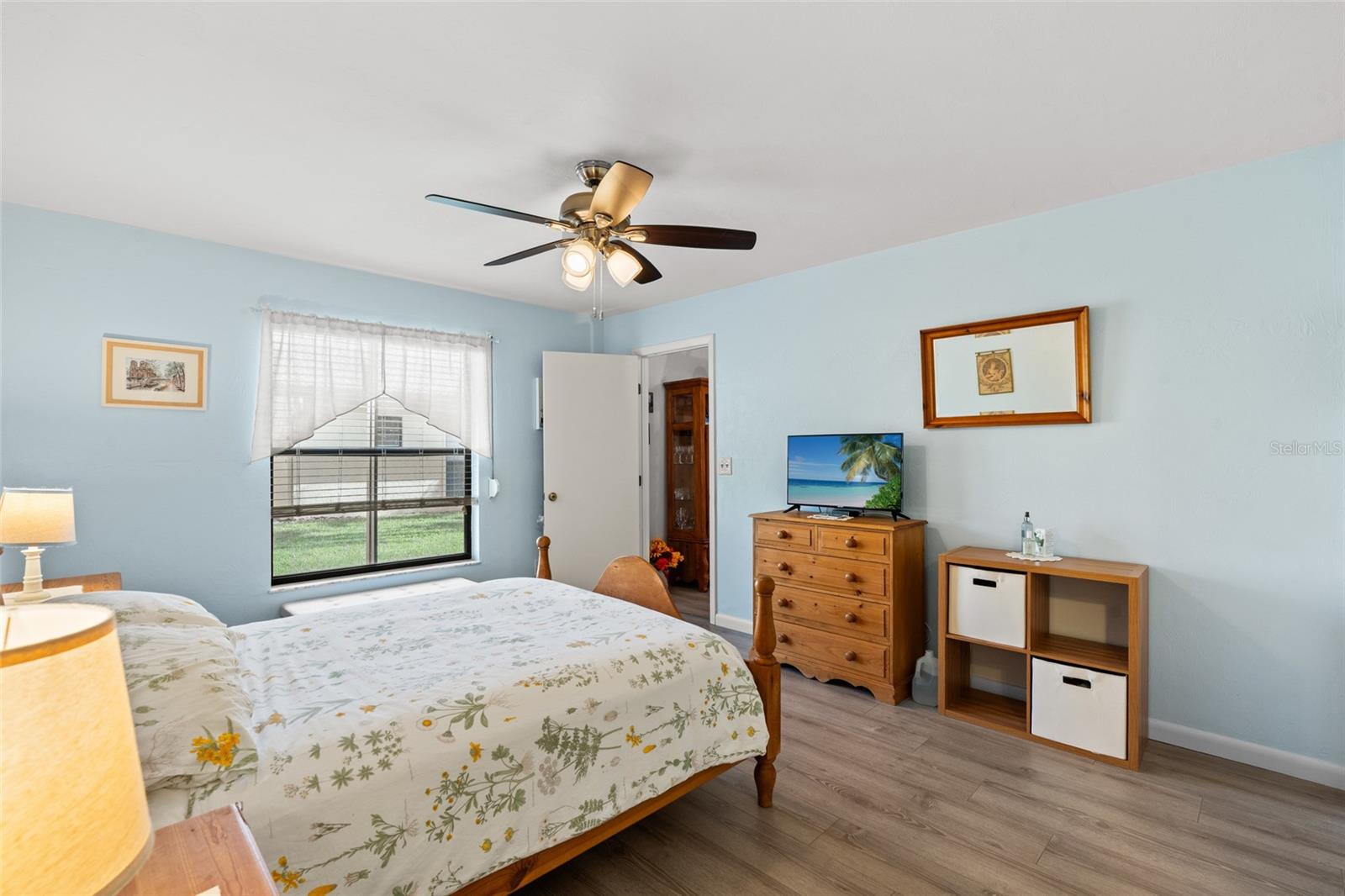 5458 GOVERNORS DR, FORT MYERS, FL, 33907