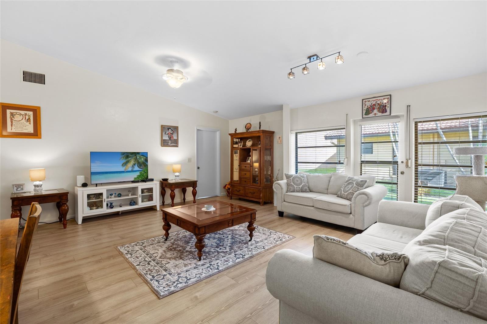 5458 GOVERNORS DR, FORT MYERS, FL, 33907