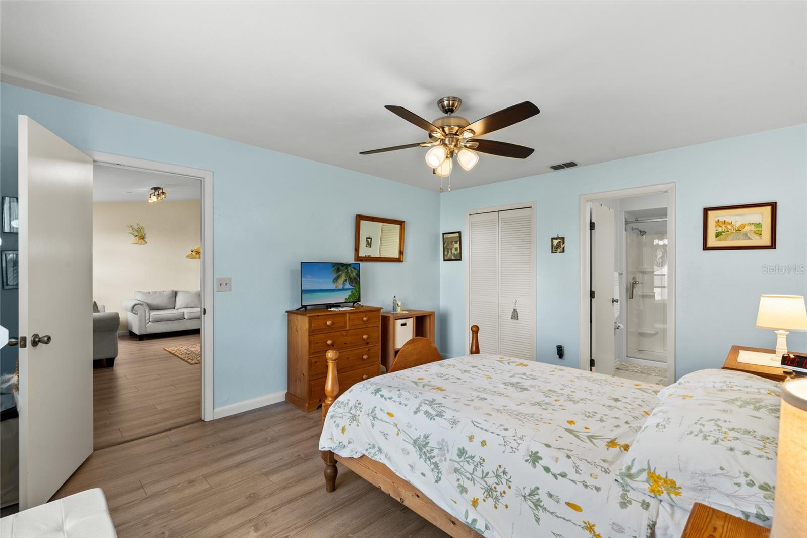 5458 GOVERNORS DR, FORT MYERS, FL, 33907