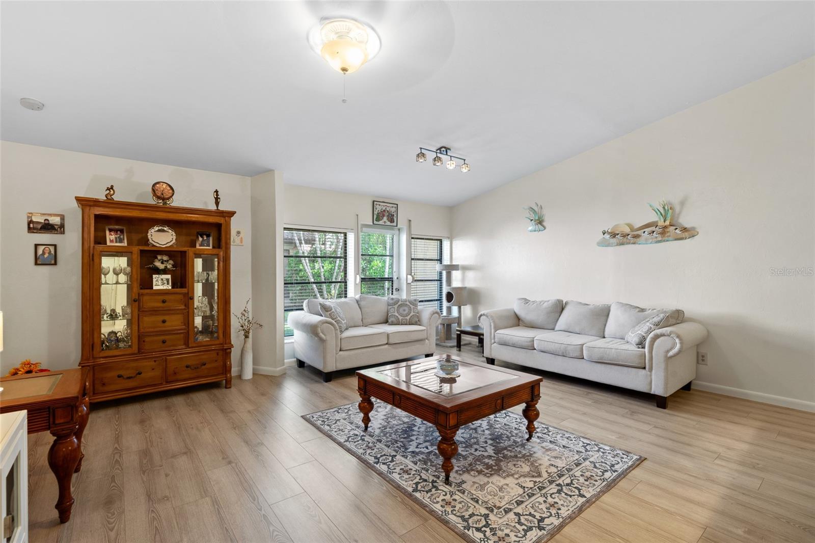 5458 GOVERNORS DR, FORT MYERS, FL, 33907