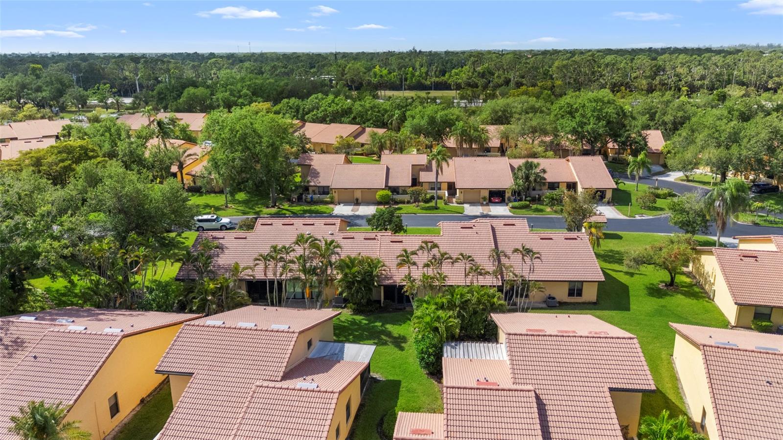 5458 GOVERNORS DR, FORT MYERS, FL, 33907