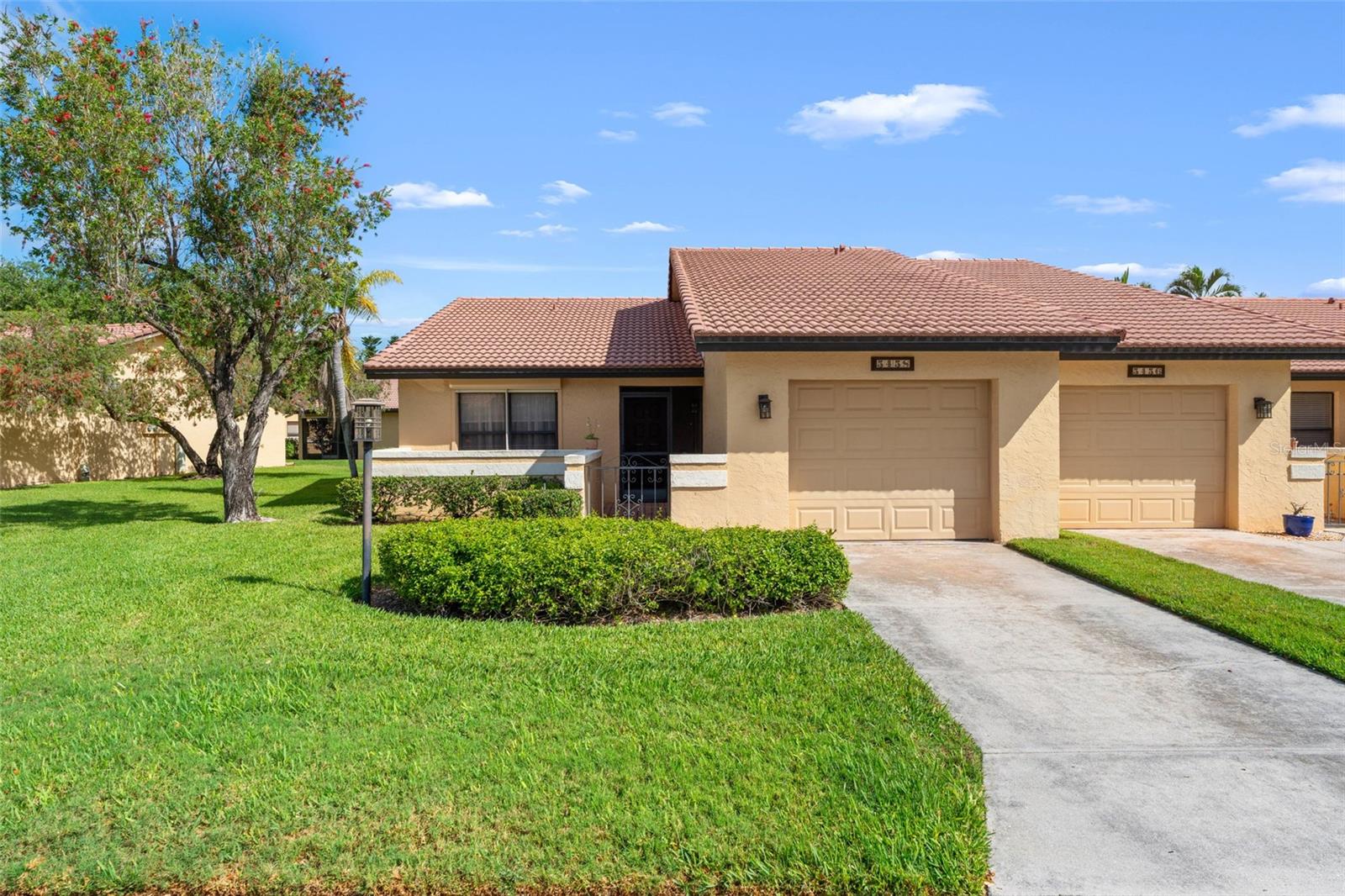 5458 GOVERNORS DR, FORT MYERS, FL, 33907